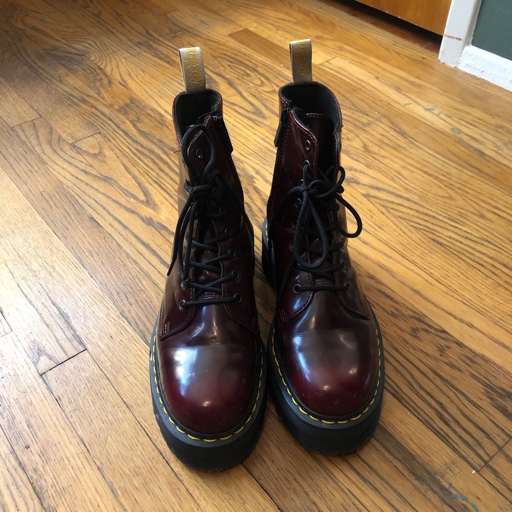 Dr. Martens Jadon II (100% Vegan Leather)